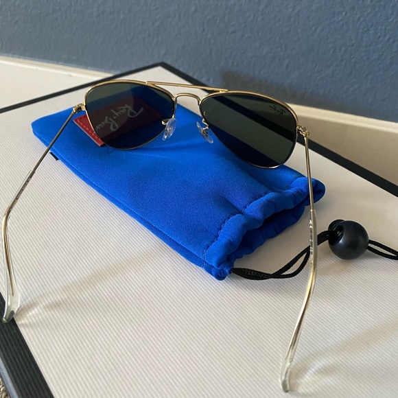 ⛔️SOLD⛔️ Rayban Junior Aviator Pilot Sunglasses Model 223/71 50-13 In Green - Picture 4 of 10